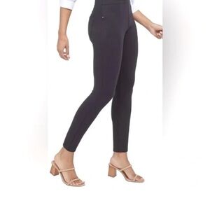 SPANX Solid Classic Black 4-Pocket Skinny Pants in Ponte Pull 20202R